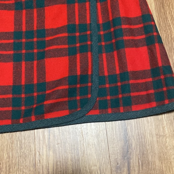 Pendleton plaid skirt - Picture 2 of 6
